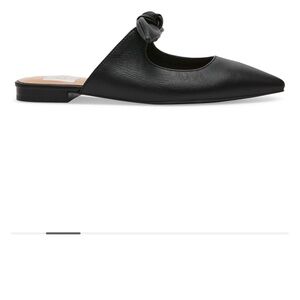 Dolce Vita Black Mules Sleek and Stylish